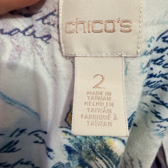 Chico's Tropical V-Neck Top in Blue and White - Picture 4 of 4